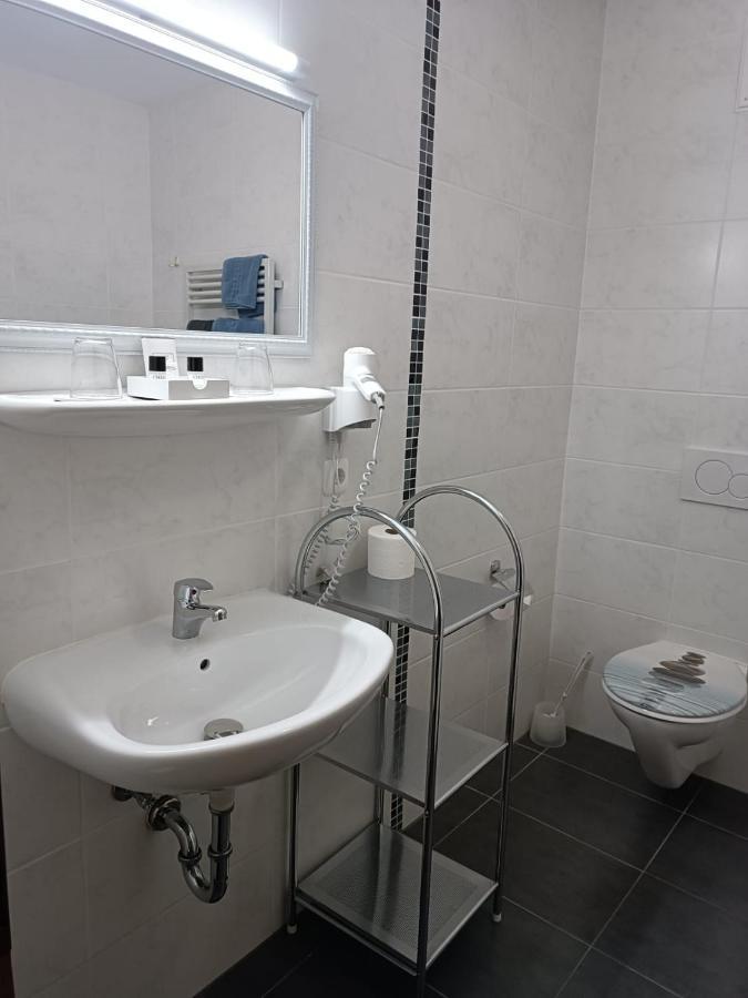 Weißenstadt Garni Hotel Post מראה חיצוני תמונה