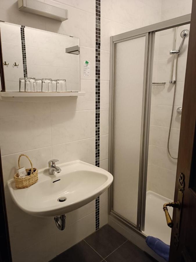 Weißenstadt Garni Hotel Post מראה חיצוני תמונה
