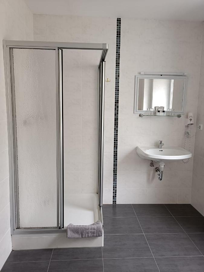 Weißenstadt Garni Hotel Post מראה חיצוני תמונה