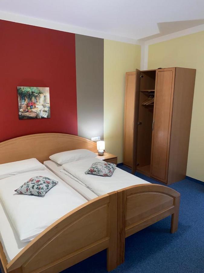 Weißenstadt Garni Hotel Post מראה חיצוני תמונה